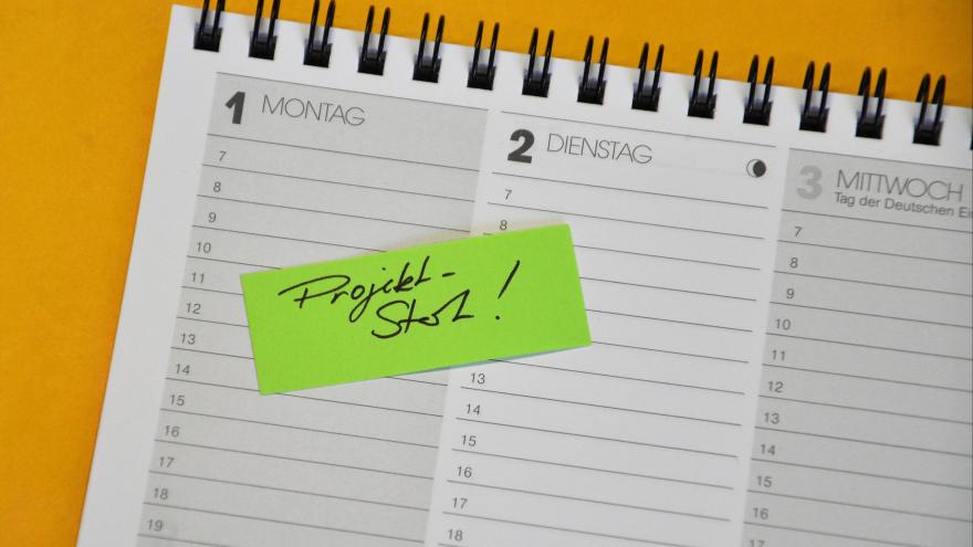 Kalender ist markiert mit dem Projektstart