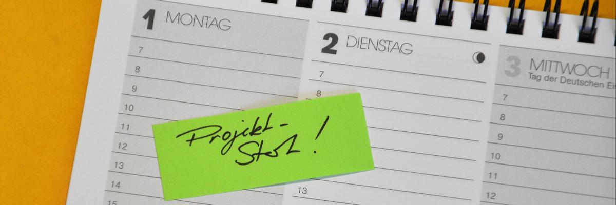 Kalender ist markiert mit dem Projektstart