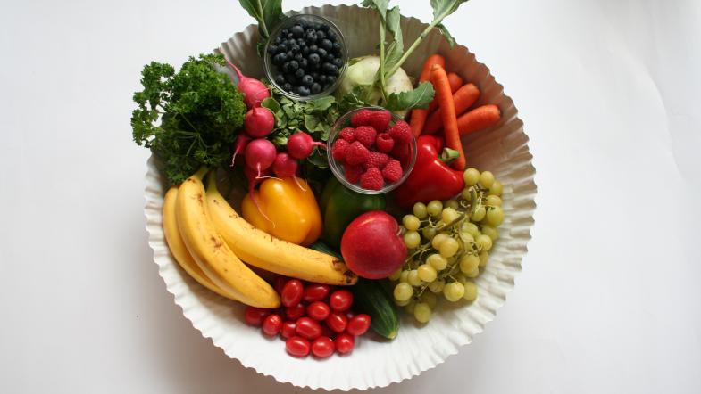 Obst- und Gemüseteller